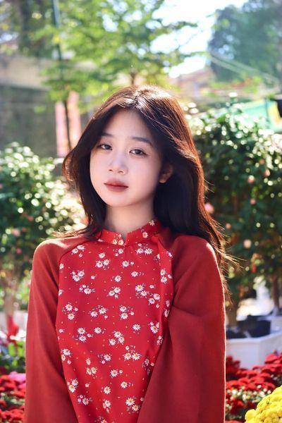 Gái xinh mặc bikini màu trắng đẹp nhất