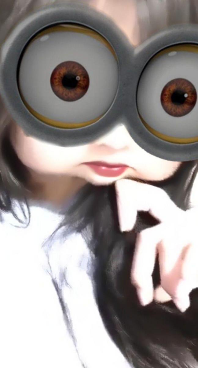 Ảnh gái xinh tắm biển với mặt gái cute