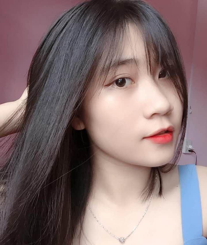 Ảnh xinh gái che mặt gợi cảm và quyến rũ