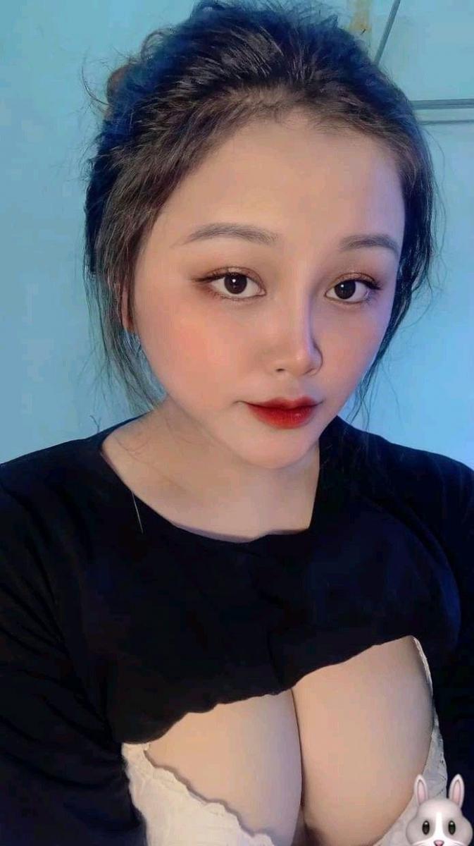 Gái xinh cute tóc ngắn sexy trong bộ ảnh mới