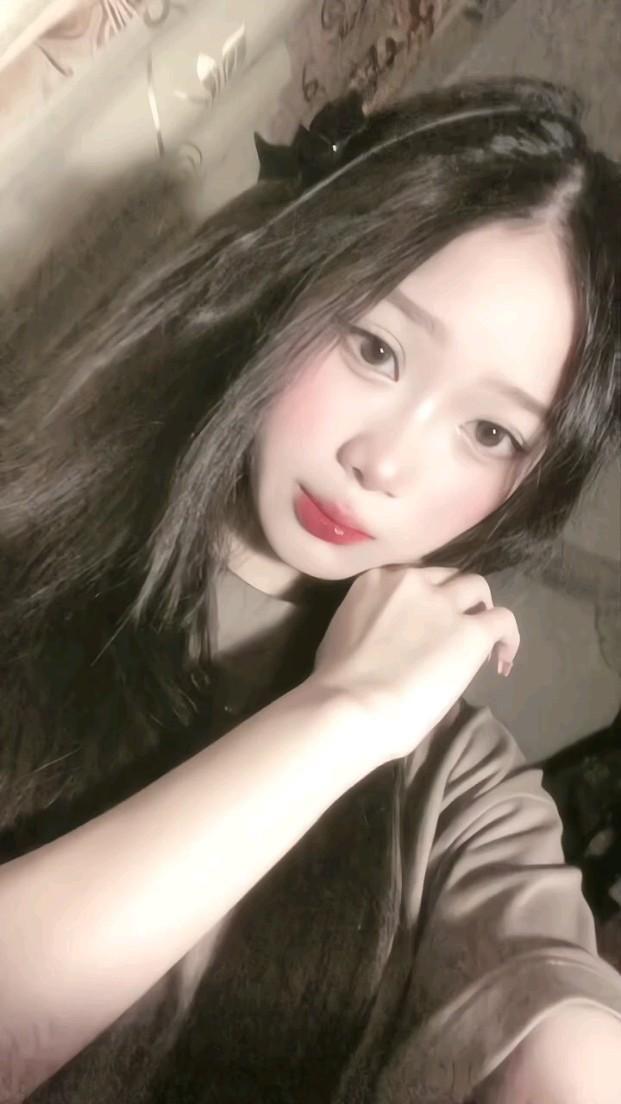 Gái Xinh Lớp 4