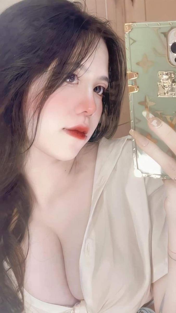 Ảnh đẹp gái xinh ngực to mới sắc đẹp long mi