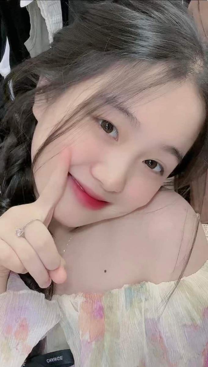 Ảnh gái xinh ngực to mới sắc đẹp niềm hạnh phúc