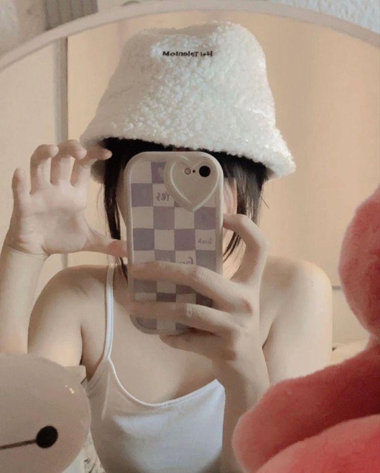 Gái Xinh Quyến Rũ Khoe Hàng