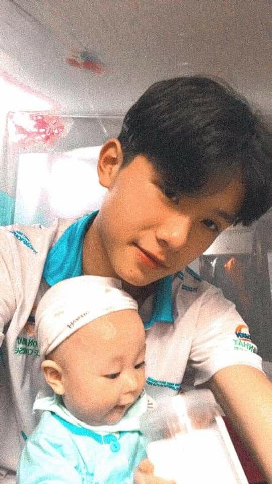 Ảnh gái xinh trẻ với ngực to đẹp ngầu