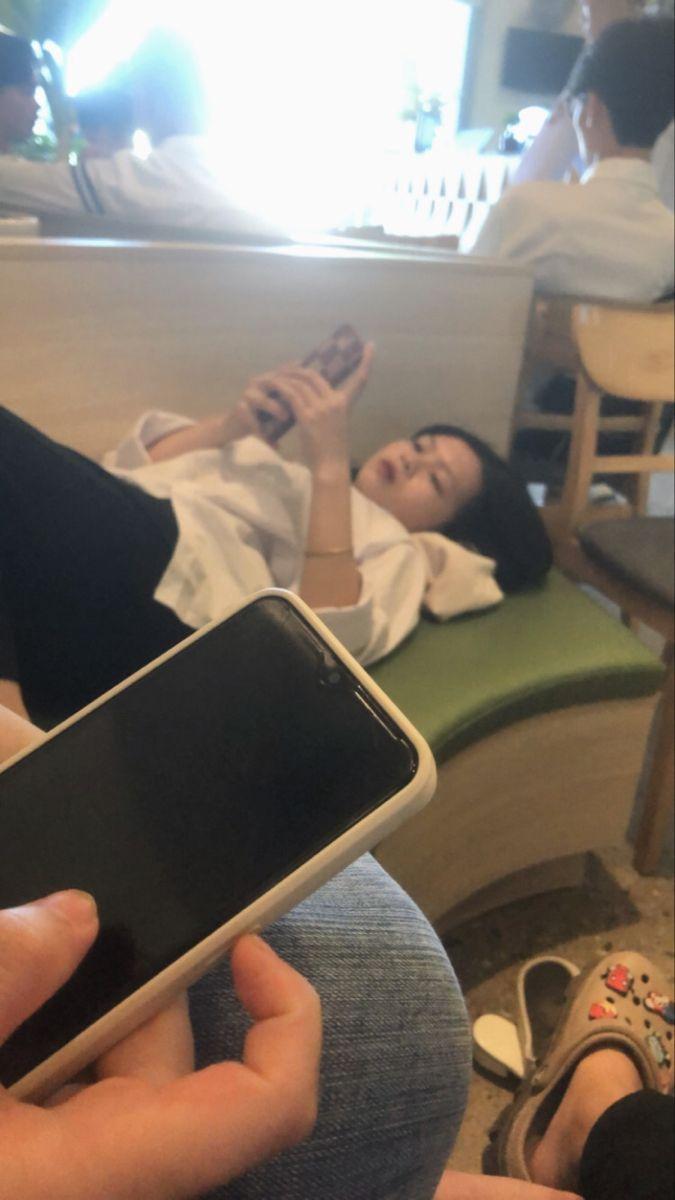 Gái Xinh Show Và Gái Xinh Tiktok