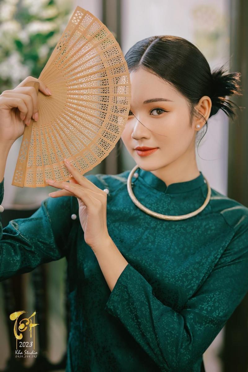 Hình gái xinh k3 và ngực to người mẫu chụp ảnh