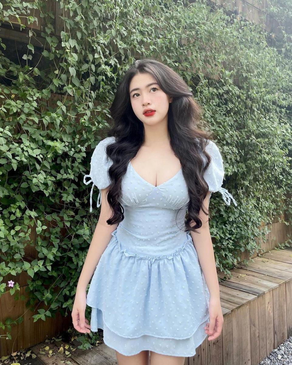 Ảnh gái đẹp bikini, cute và sexy trong bộ đồ đầm sắc đẹp
