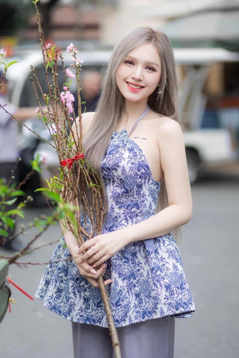 Hình gái xinh k7, k8, k9 - Ngực to, sắc đẹp đậm thời trang