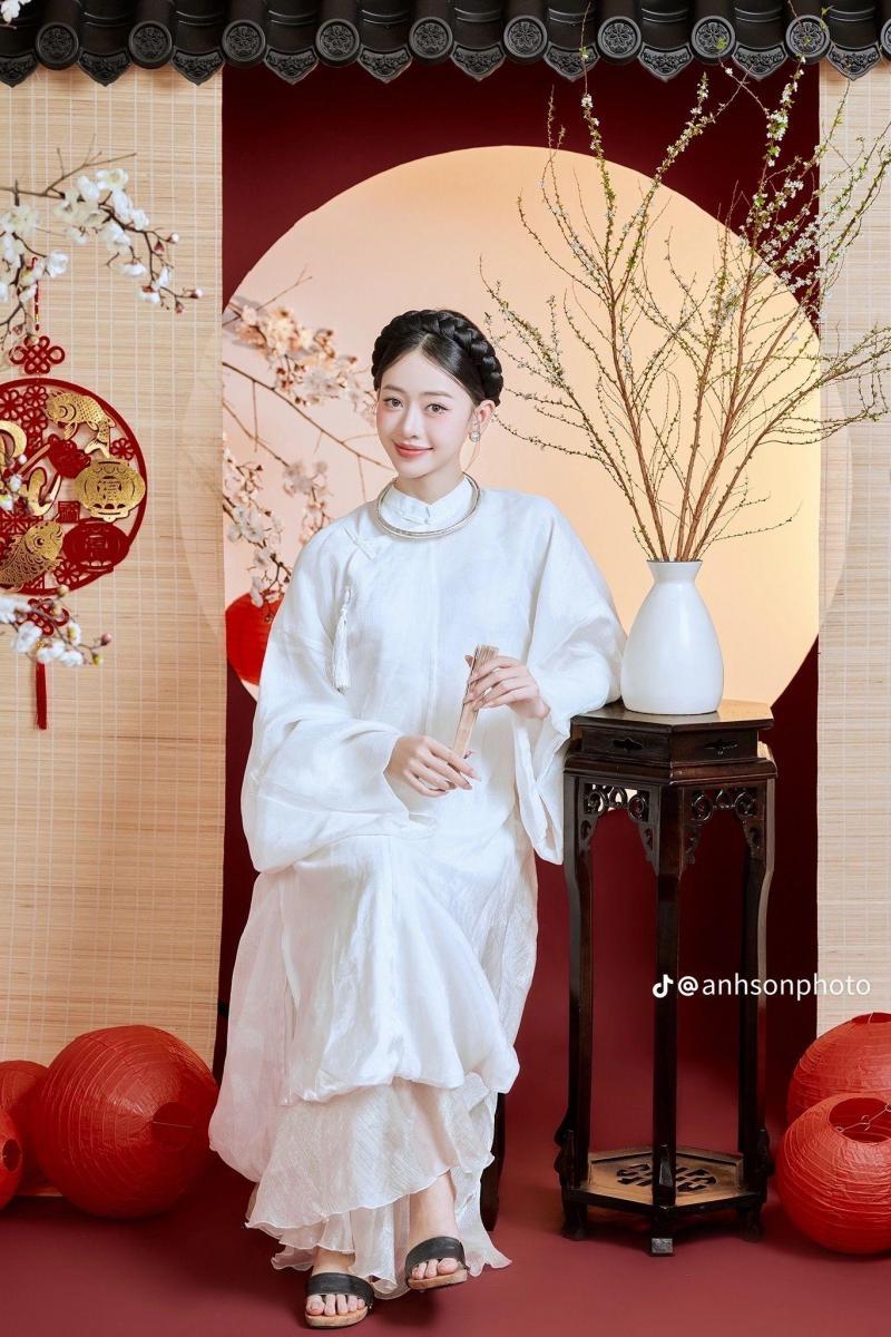 Hình ảnh cô gái xinh đẹp sexy với vú gái đẹp
