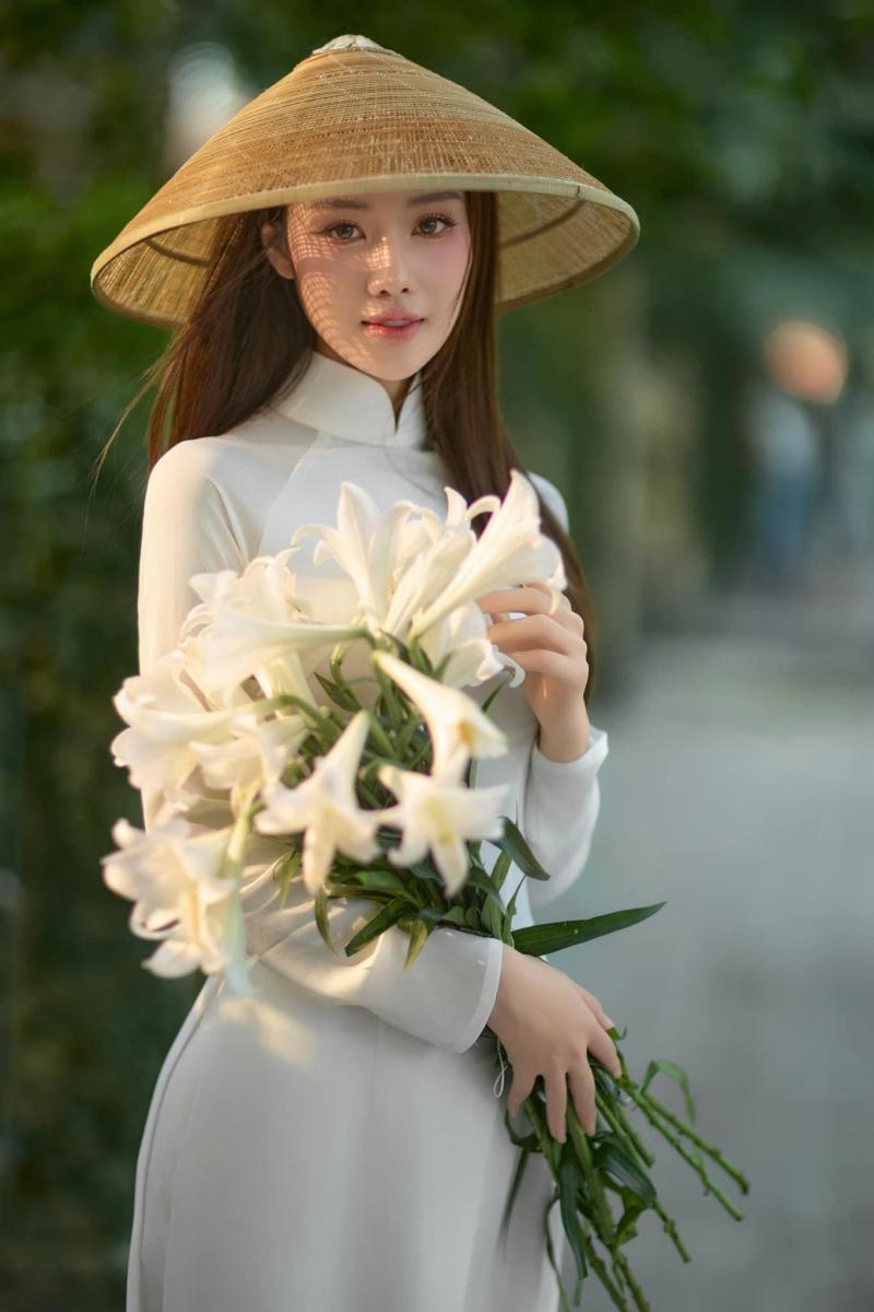 Gái Xinh Mũ Gái Đẹp Trong Bikini