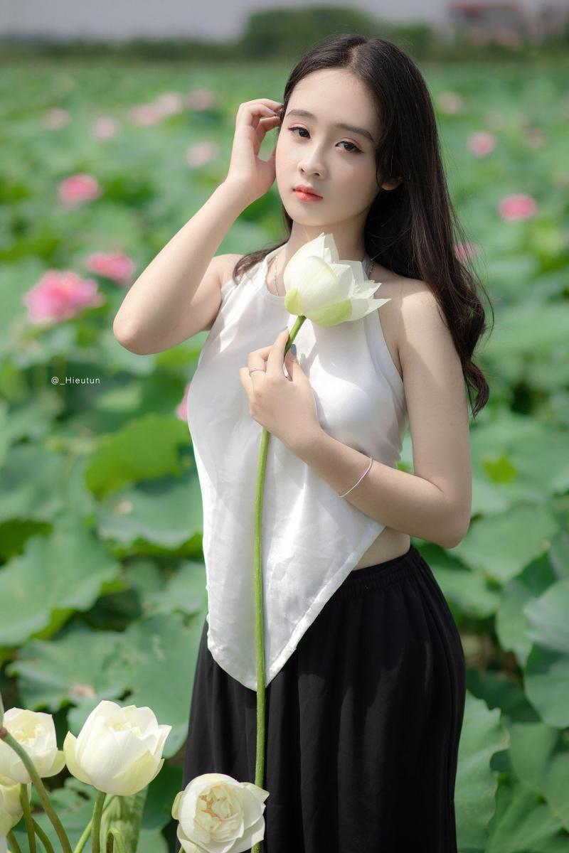 Gái đẹp bikini gợi cảm trong bộ sưu tập thời trang mới