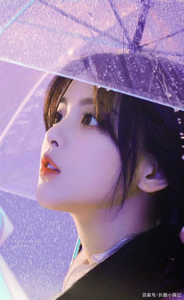 Gái đẹp XYZ - Gái sexy đẹp với tóc đen dài