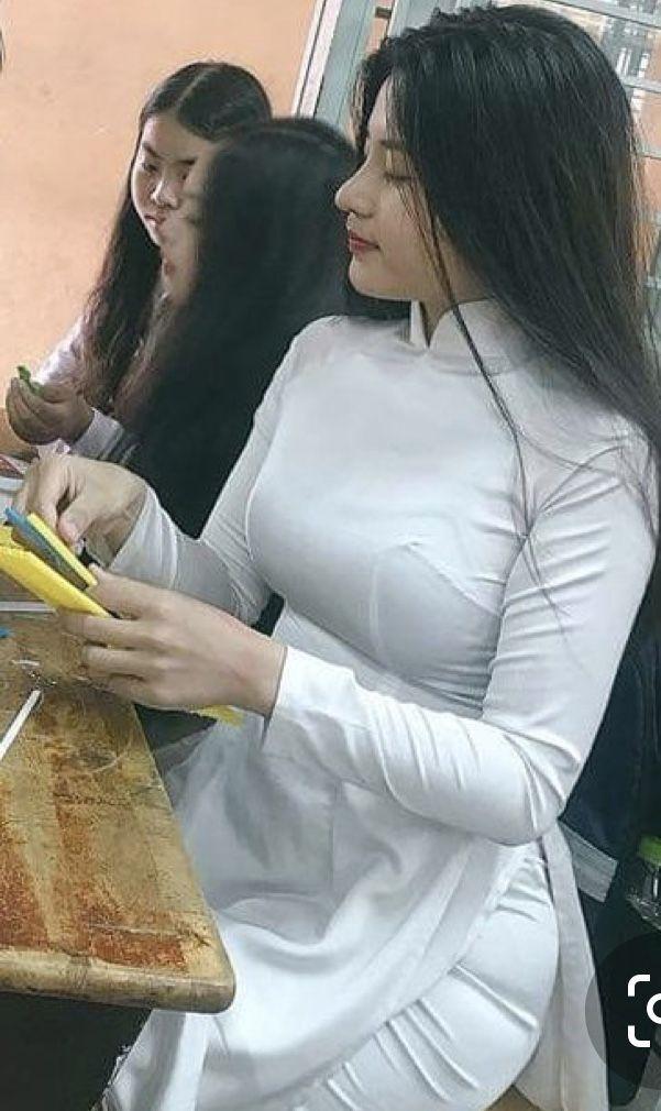 Gái xinh mũ đẹp trong bộ ảnh thời trang
