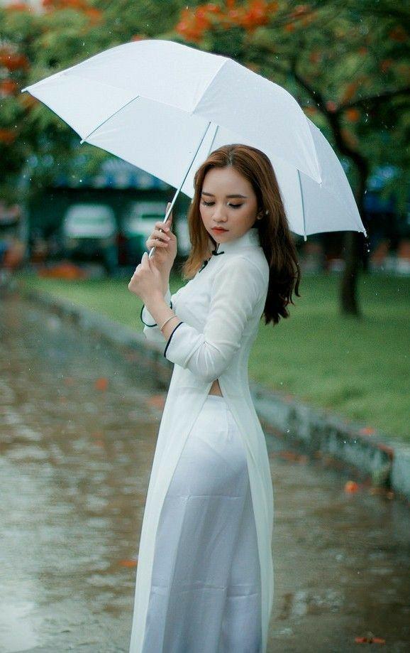 Ảnh gái xinh mặc áo bikini và áo ngủ đẹp