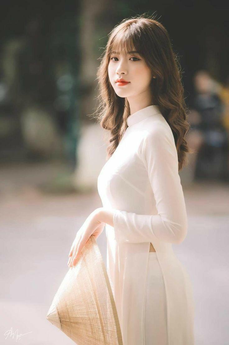 Gái xinh 18 ảnh - Gái tây xinh đẹp trong áo vải sắc đẹp