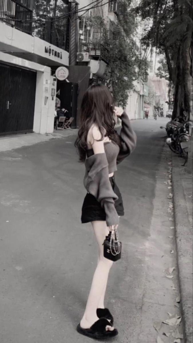 Gái xinh áo dài trắng live khoe hinh gai xinh tik tok