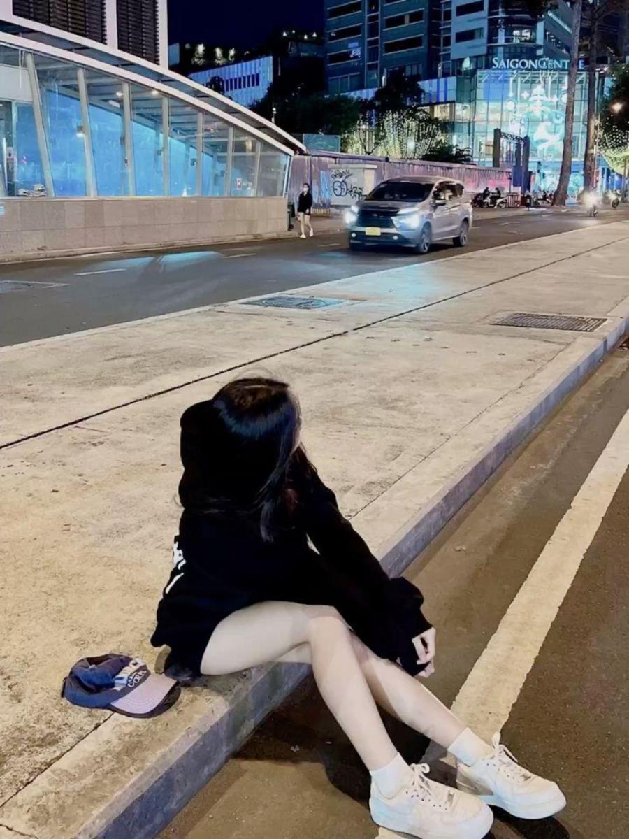 Gái xinh hot trong thời trang cá tính
