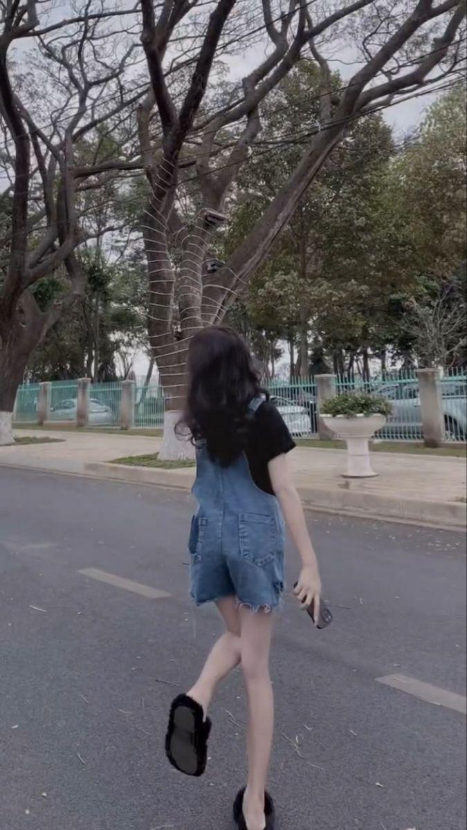 Gái Xinh Mặc Đồ Ngủ
