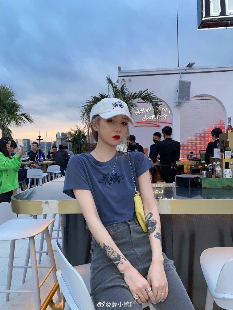 Ảnh cô gái xinh đẹp trong thời trang muối dưa