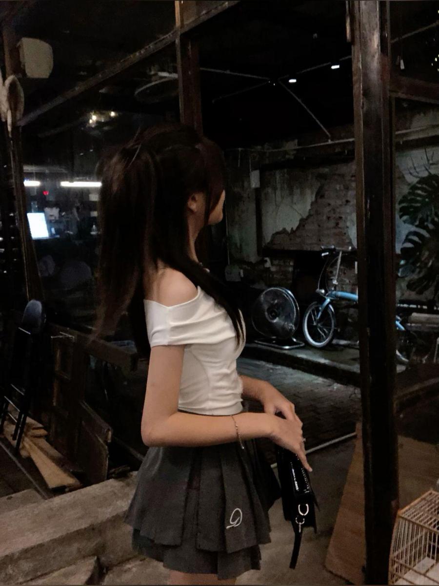 Ảnh gái xinh lung linh trong thời trang người mẫu