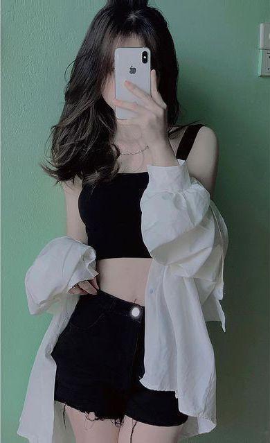 Gái xinh 2k9 và thời trang ngực to, tóc đen thật lung linh