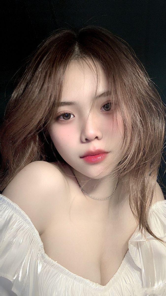 Ảnh gái xinh tóc ngắn gợi cảm