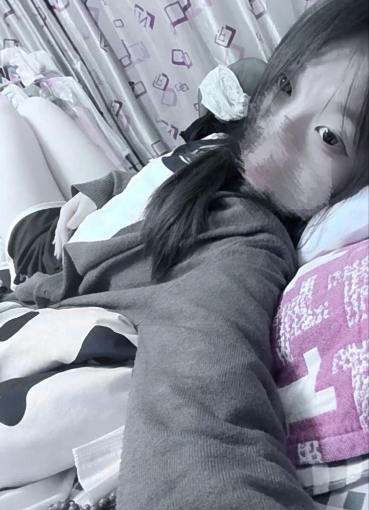 Ảnh gái xinh tóc dài và tóc ngang đẹp