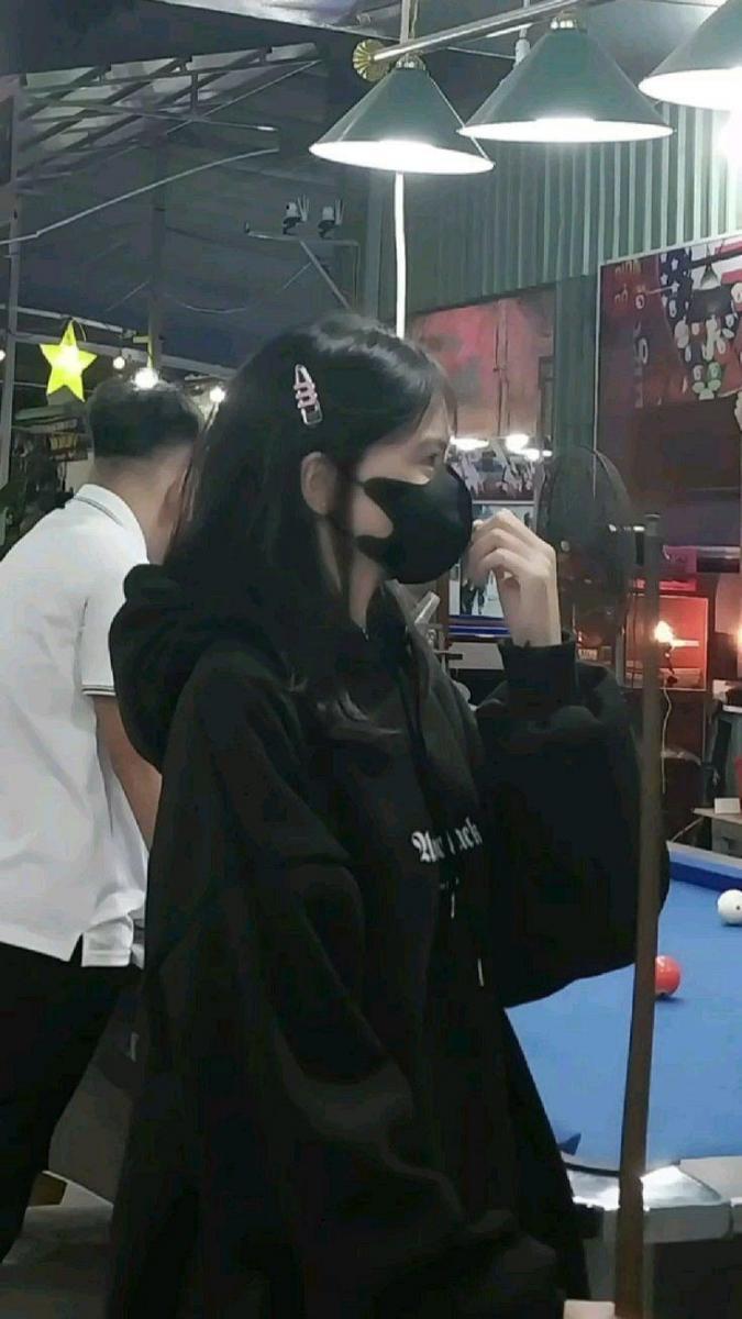 Gái Xinh Trong Gái
