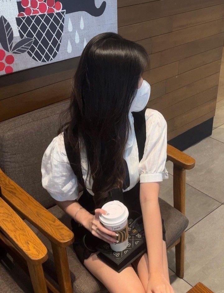 Gái Đẹp Vú To Trong Ảnh Gái