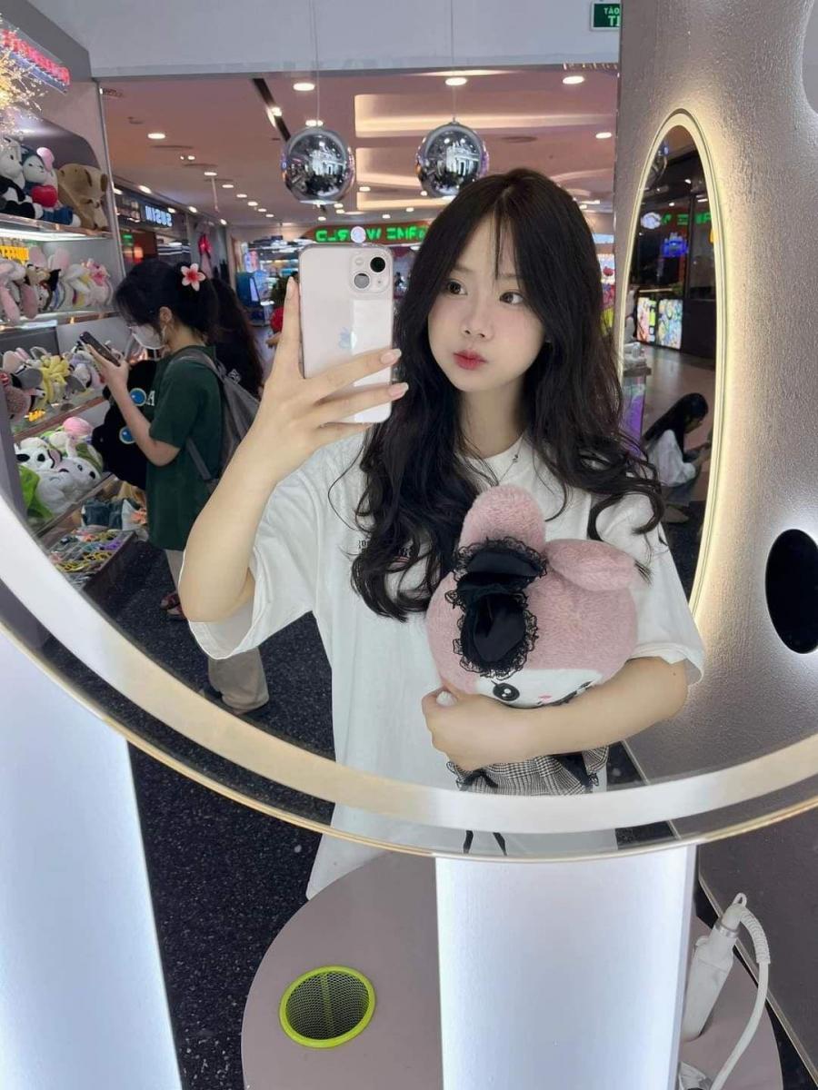 Ảnh mạng gái xinh tóc dài cute và sexy