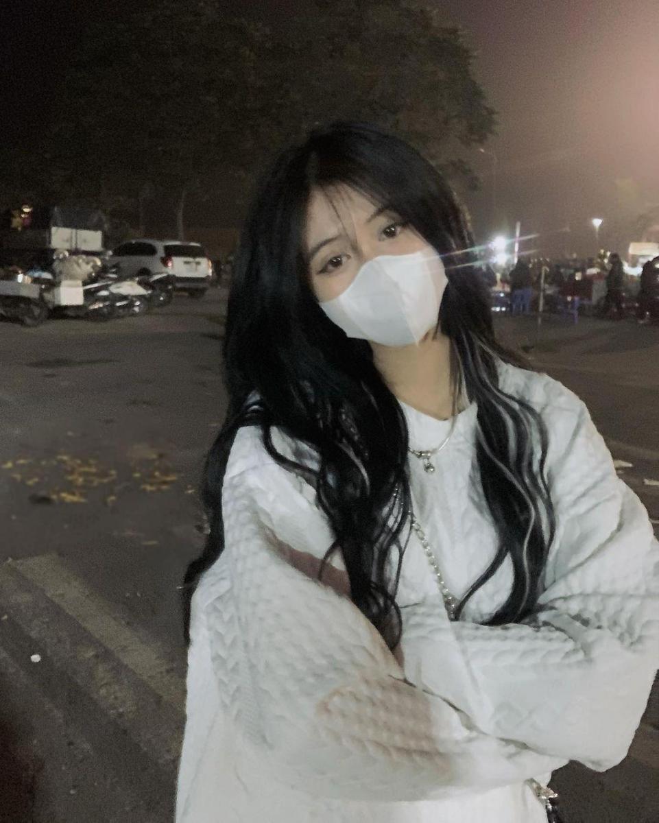 Gái Xinh Lớp 10