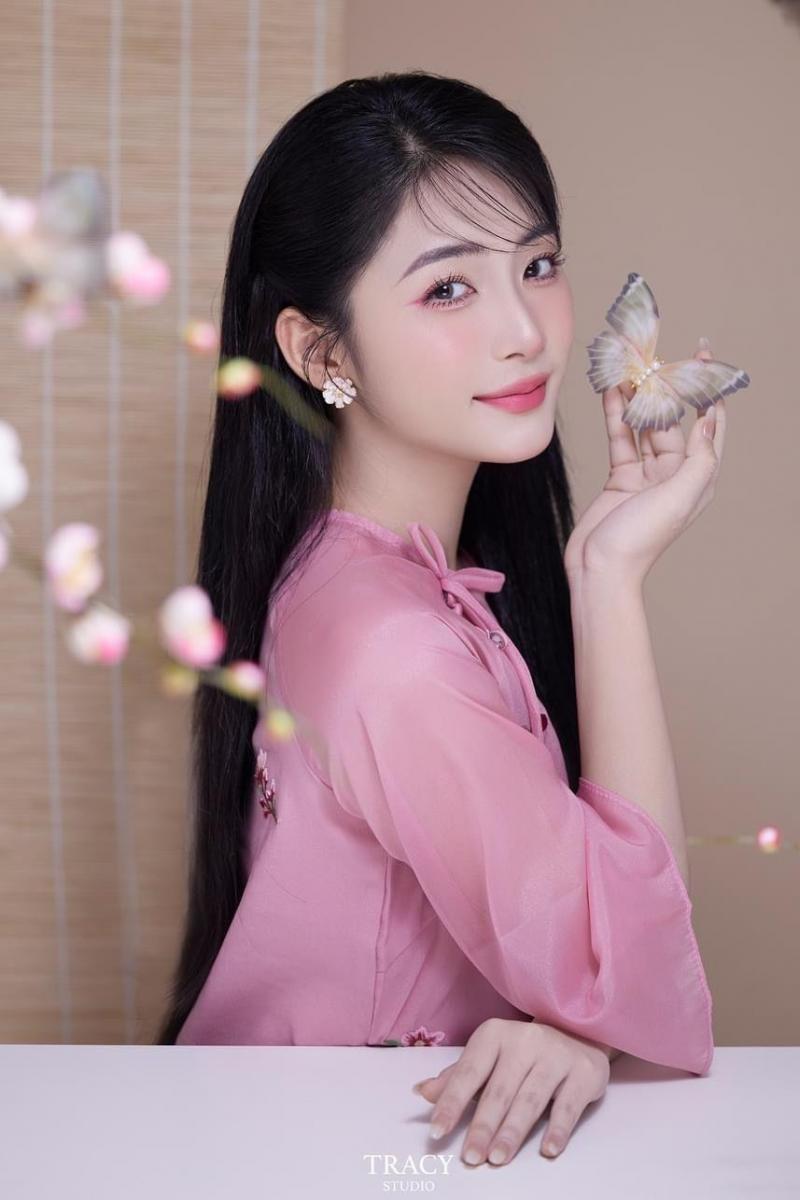 Hình gái xinh đeo kính ngầu - Hình con gái xinh đẹp