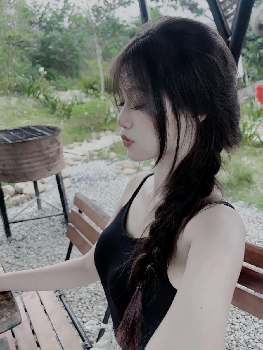 Ảnh Gái Xinh Ngực To Tóc Mới Đẹp