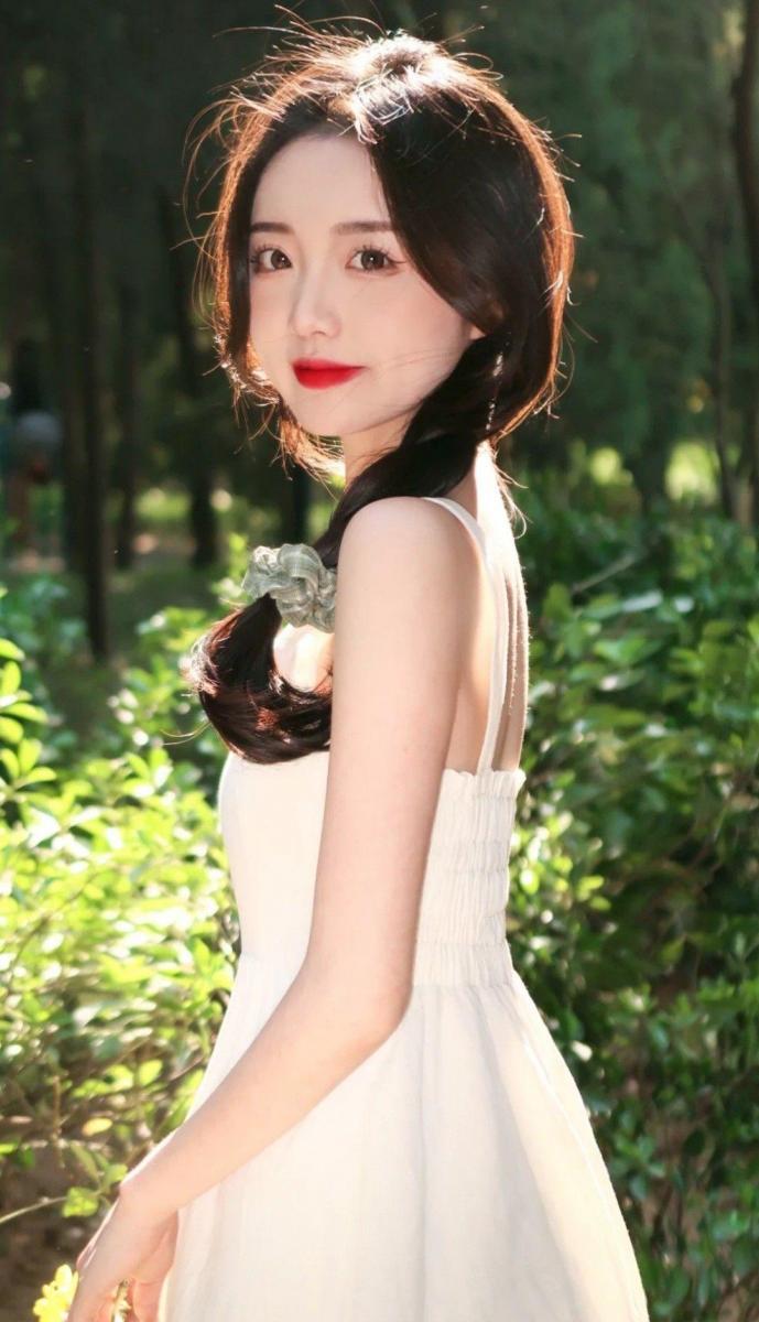 Ảnh gái xinh tóc ngang vai đẹp