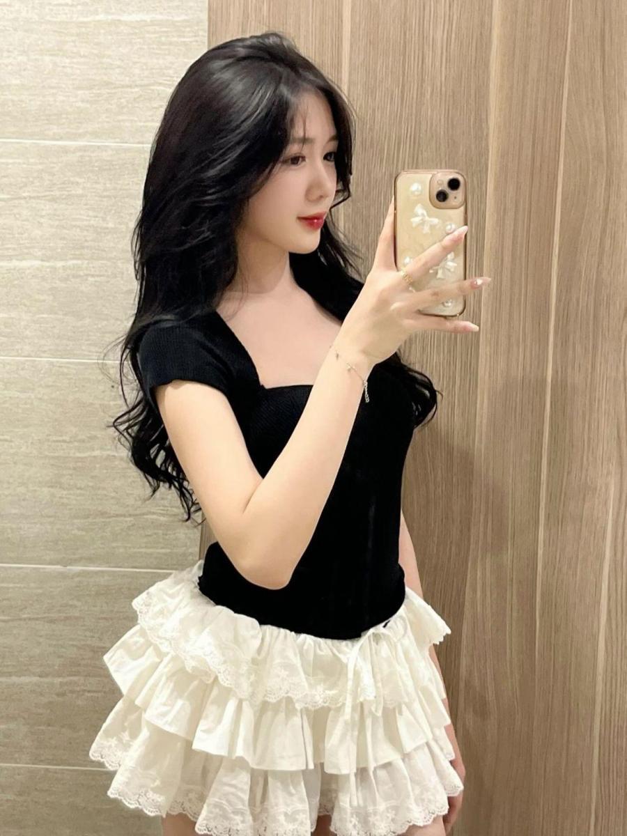 Ảnh gái xinh vú to, thời trang đẹp