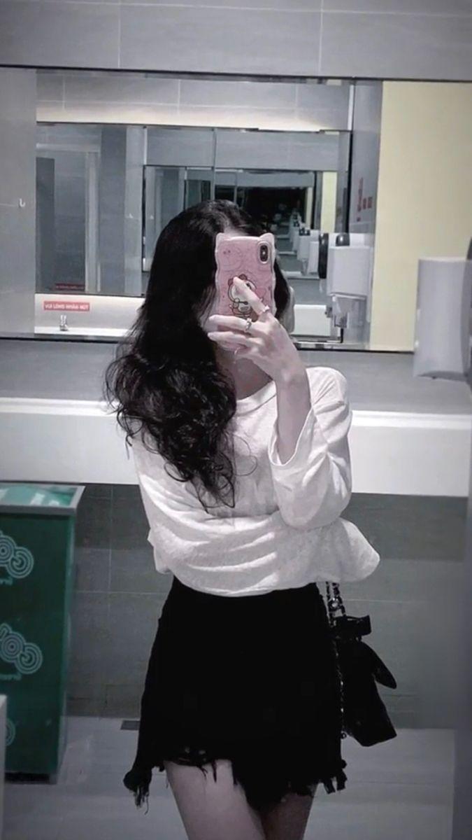 Gái Xinh Tóc Ngang Vai