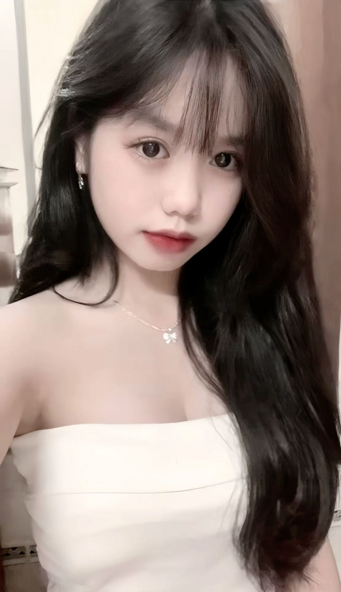 Ảnh gái sexy với sắc đẹp da tóc đen nổi bật