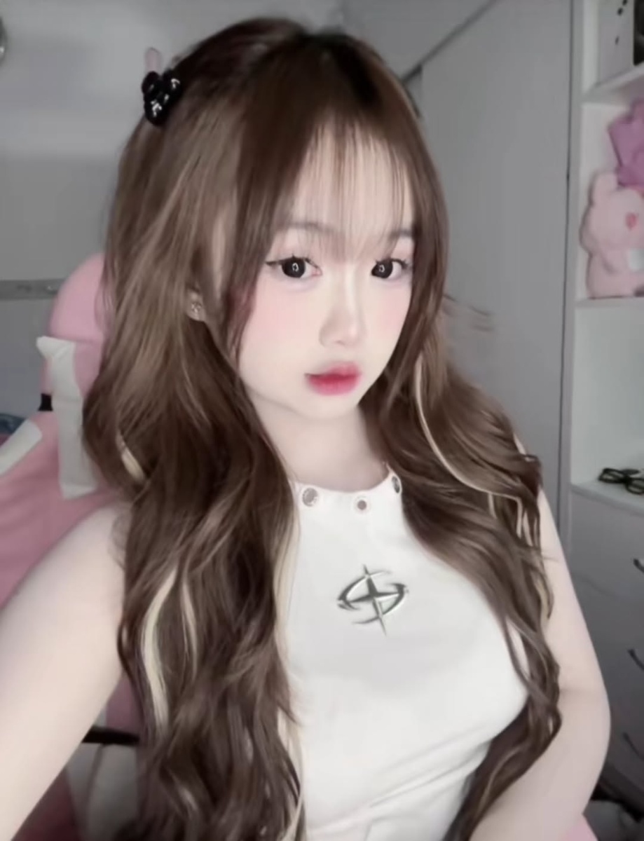 25f9b64df966de48080e007e0f4b328f