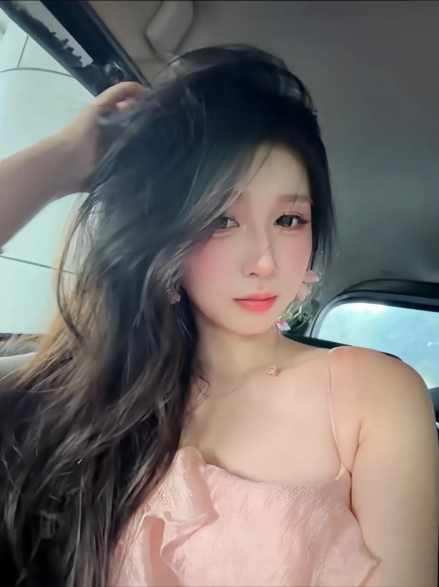 8d2321f0f35640a5a3626a94dd6314eb