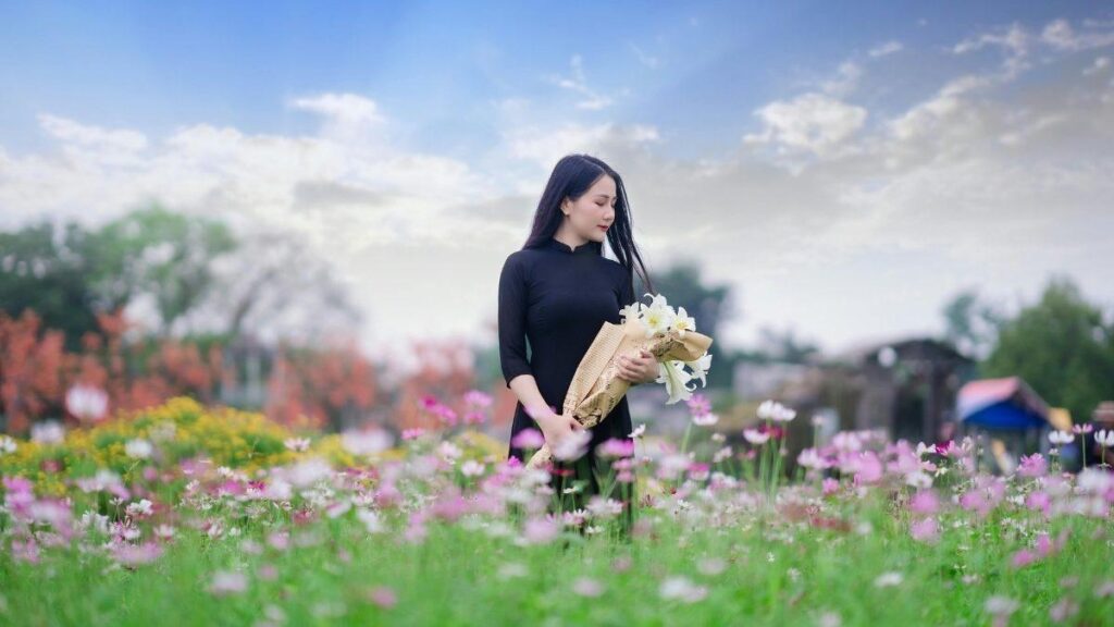 Bức tranh về vẻ đẹp của gái xinh