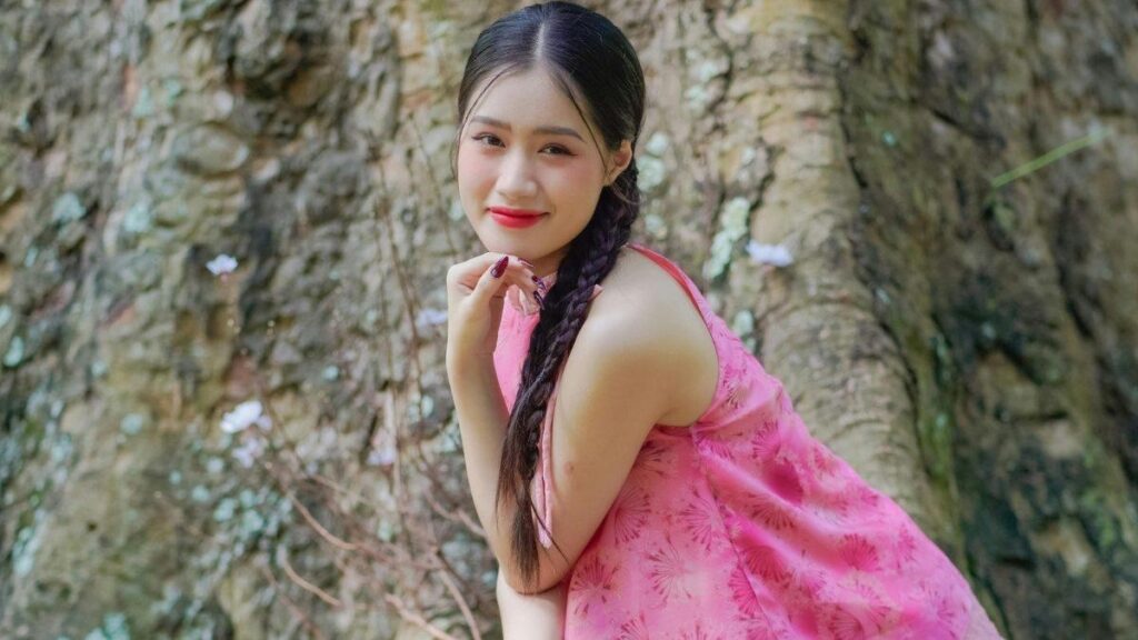 Hình ảnh gái xinh đẹp thuần khiết