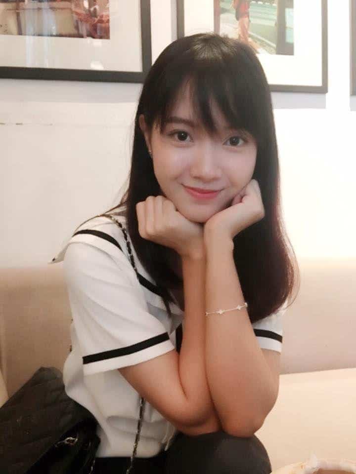 Bức ảnh nóng bỏng của gái xinh cấp 3