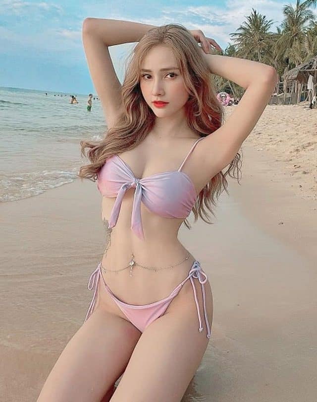 Hình ảnh gái đẹp bikini ngực to