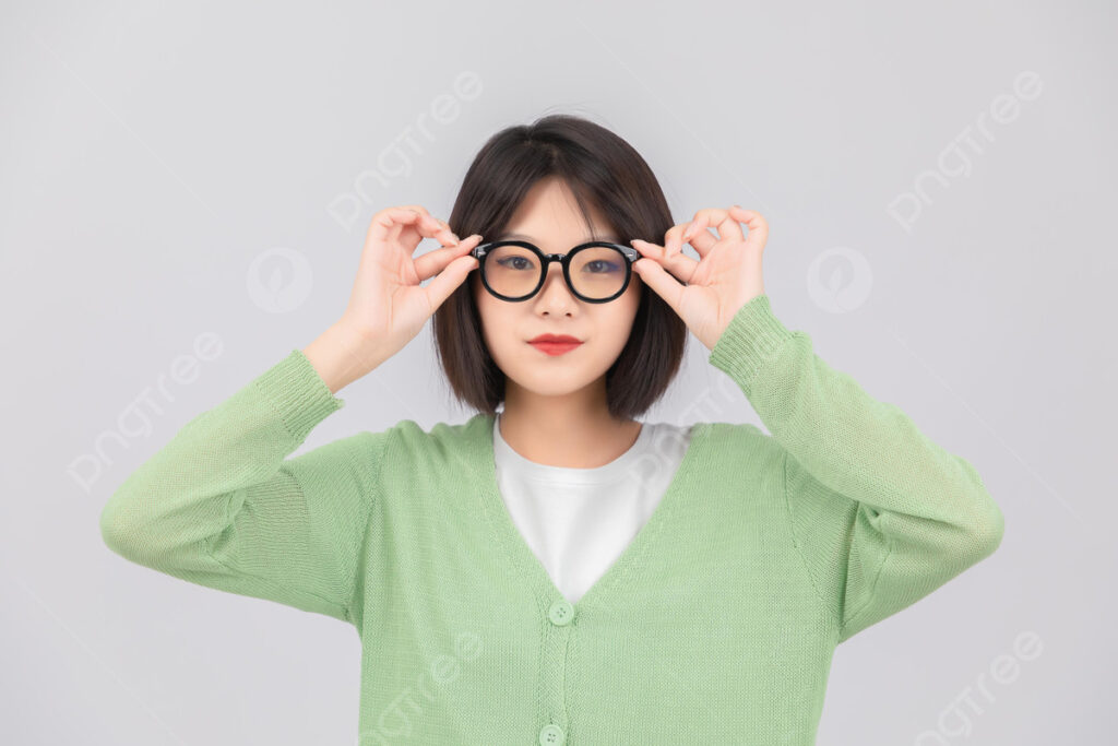 Hình ảnh girl xinh đeo mắt kính cute
