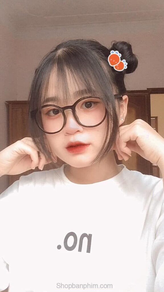 Hình nền điện thoại gái xinh