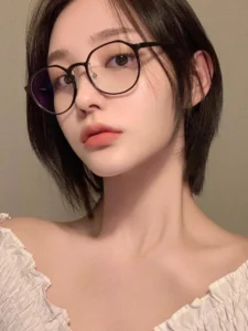 Lưu ý khi sử dụng ảnh gái xinh giống thật