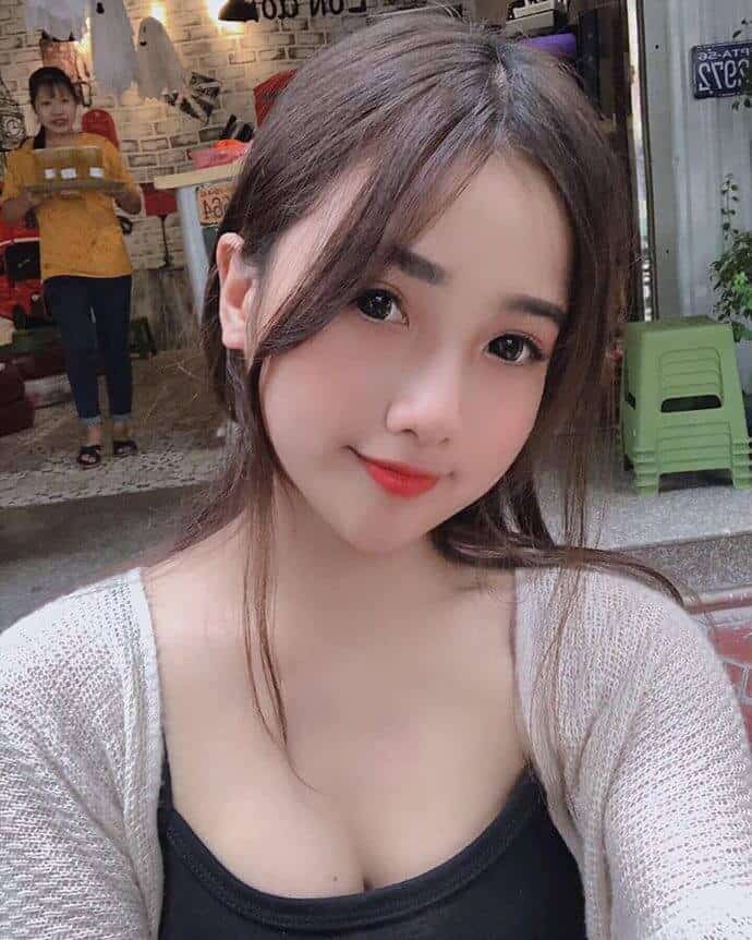 Avatar gái xinh theo phong cách hài hước