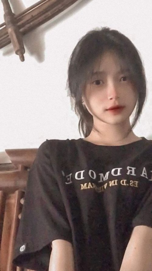 Hình nền gái xinh có gương mặt ngây thơ