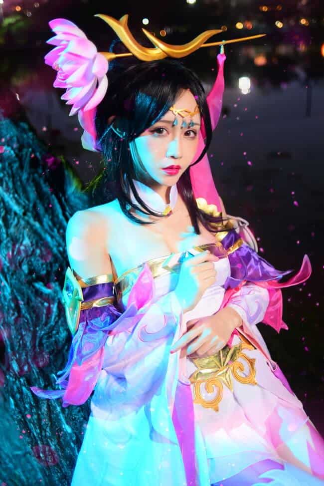 Cách làm và tự thiết kế trang phục cosplay gái xinh